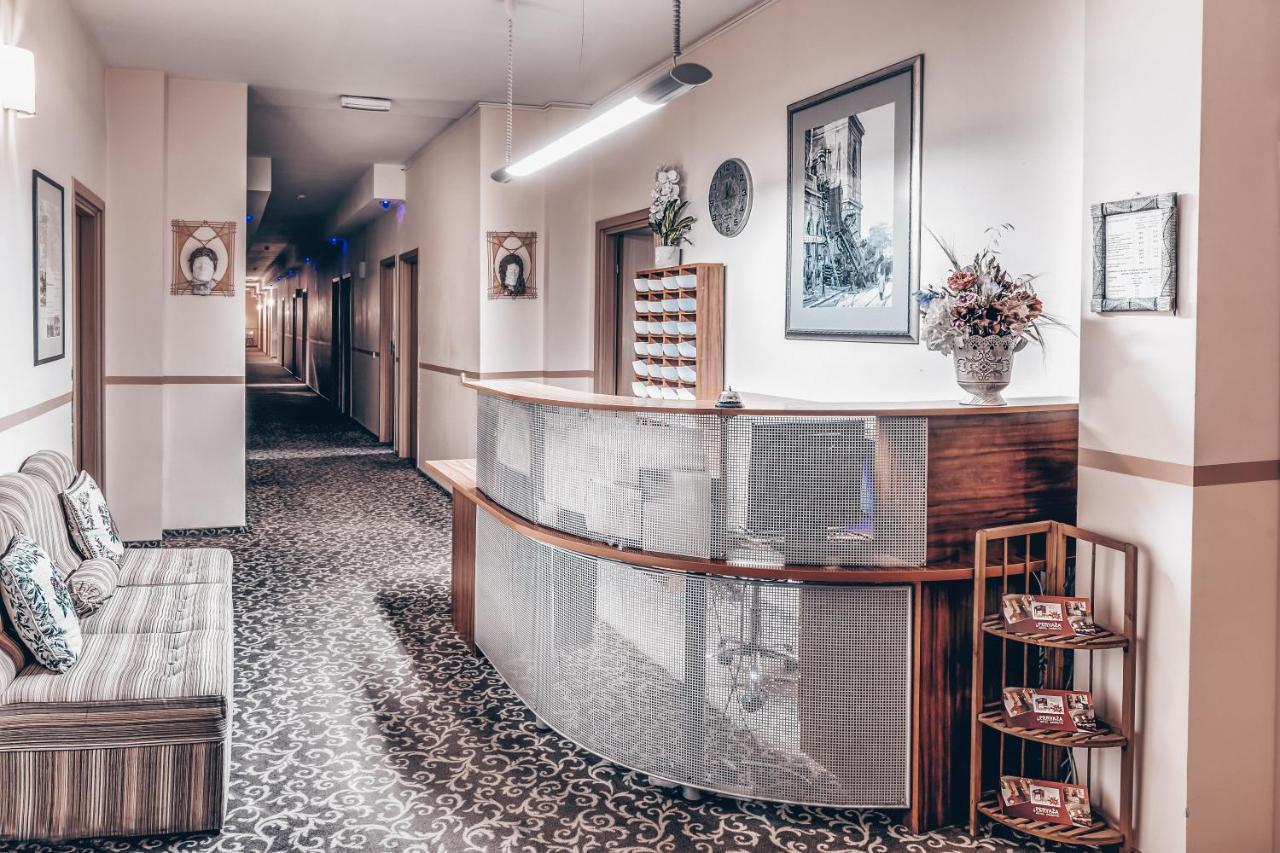 Hotel Pervaza Panevėžys Exteriér fotografie